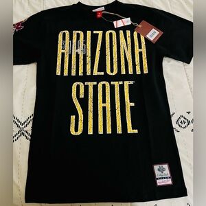 NWT Mitchell & Ness Arizona State Sun Devils Premium Tee Mens Small.